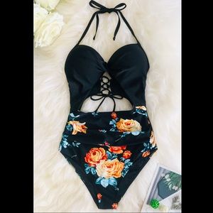 NWOT-NEW-CUPSHE-Black Floral Print Halter One Piece Swimsuit-Medium